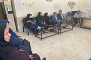 دیدار رئیس شبکه دامپزشکی شهرستان کرمان با معلمان مدرسه شهید آتشی به مناسبت روز معلم